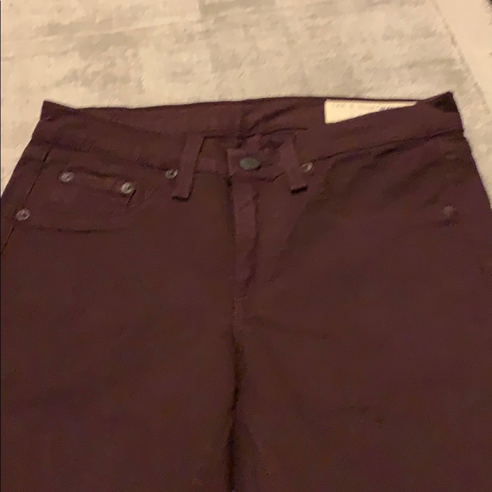 Jeans with ankle detail